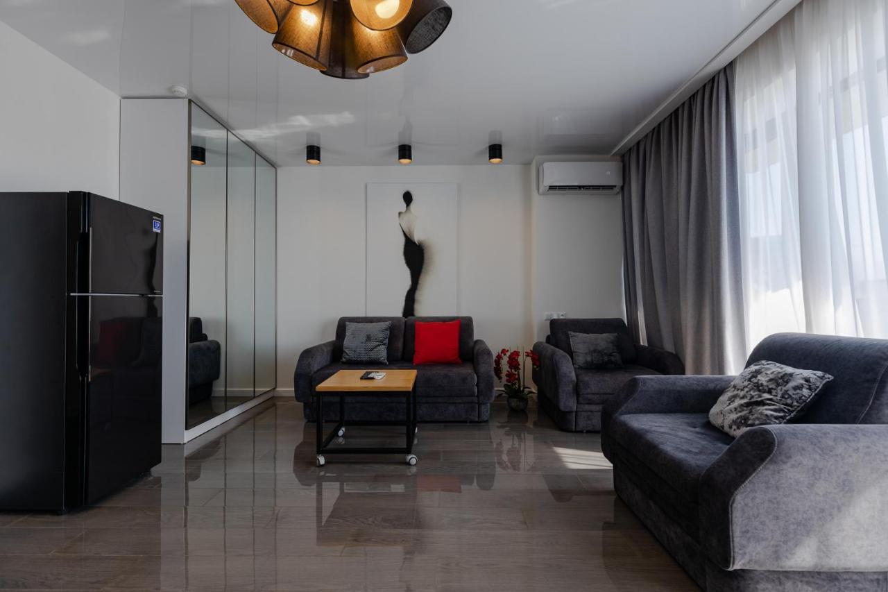 The Spot Apartments - Orbi Beach Tower Μπατούμι Εξωτερικό φωτογραφία