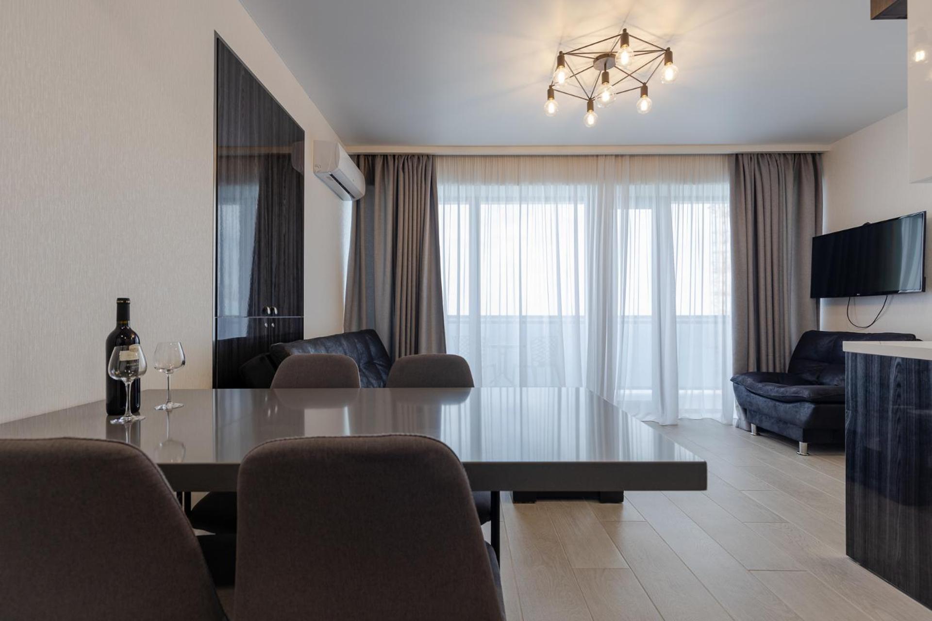 The Spot Apartments - Orbi Beach Tower Μπατούμι Εξωτερικό φωτογραφία