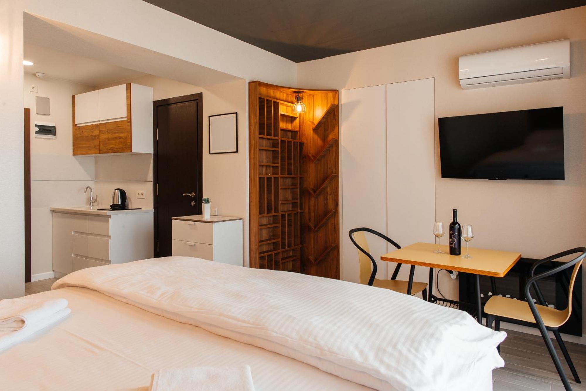 The Spot Apartments - Orbi Beach Tower Μπατούμι Εξωτερικό φωτογραφία